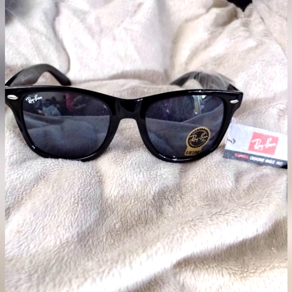 Ray-Ban Sunglasses